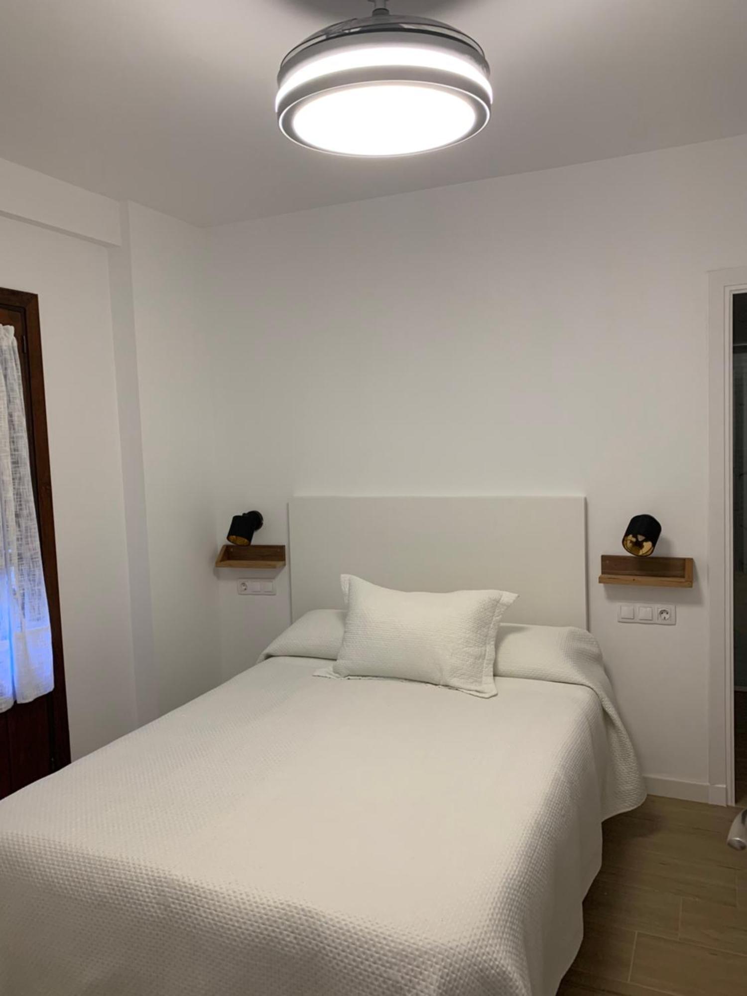 Apartamento Plaza De La Corredera Cordoba Exterior photo
